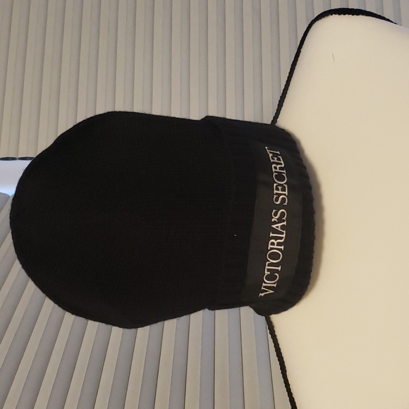 Victoria"s Secret hat - Picture 4 of 4
